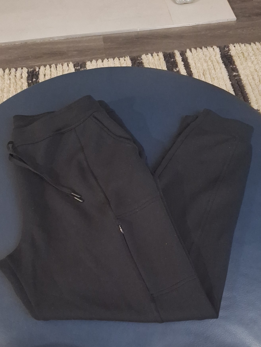 NWOT Unisex Butter Soft Drawstring Jogger | Black |  Men Large - Woman XL